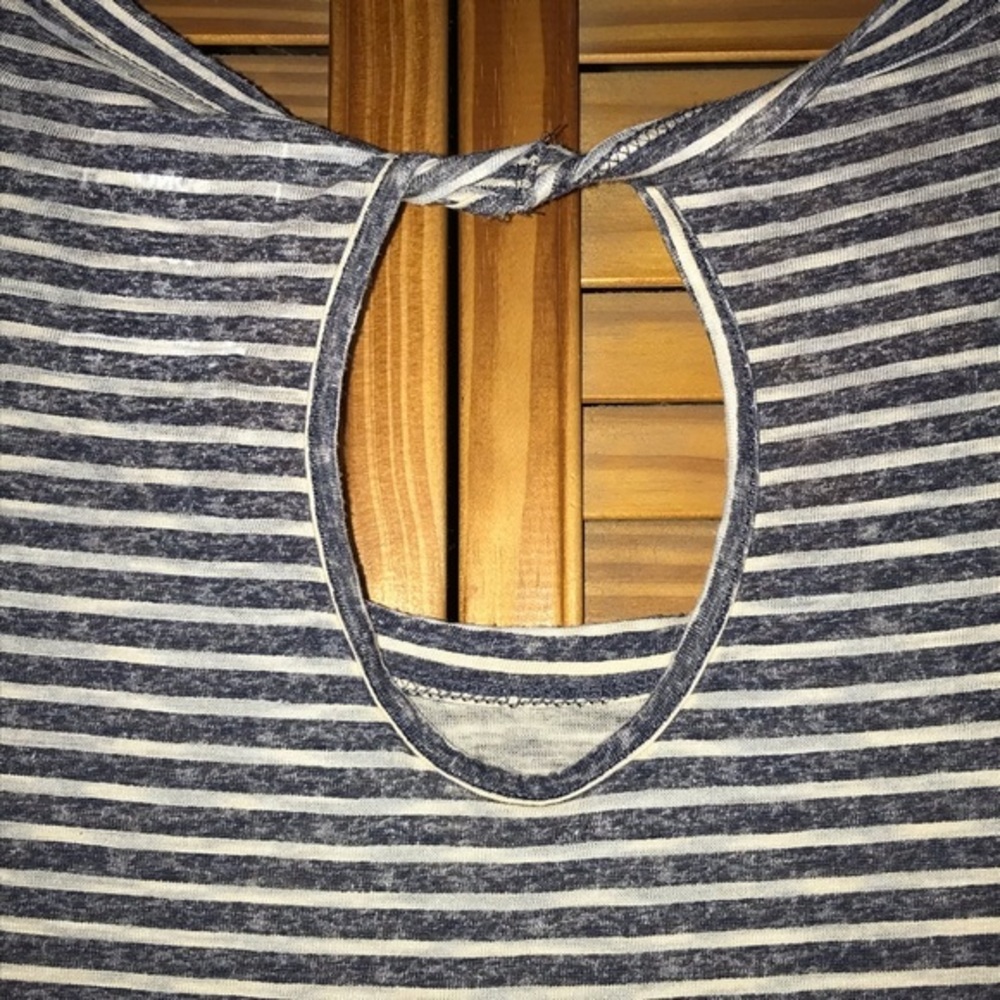 Sonoma Goods For Life Short Sleeve Striped Shirt - Picture 3 of 9